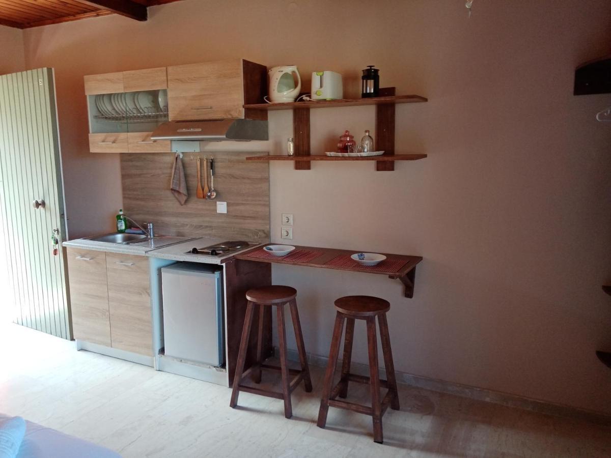 maria corfu apartments Mesongí Esterno foto